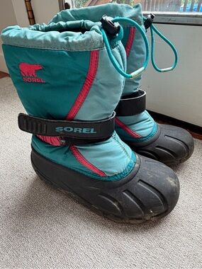Sorel Teal and Pink Kids' Winter Snow Boots